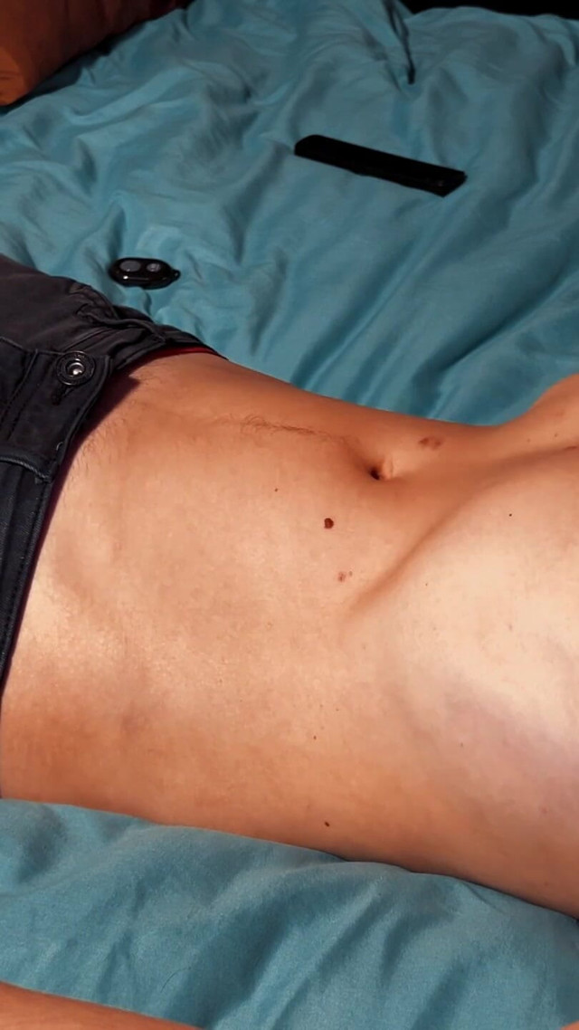 Belly Roll (Navel fans) Belly Roll (Navel fans)