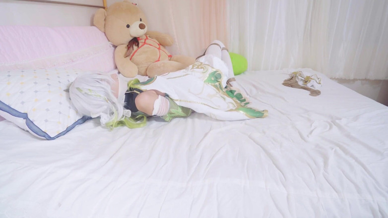 Bondage House: Grass God Naxi Da Stocking Bondage and Domination