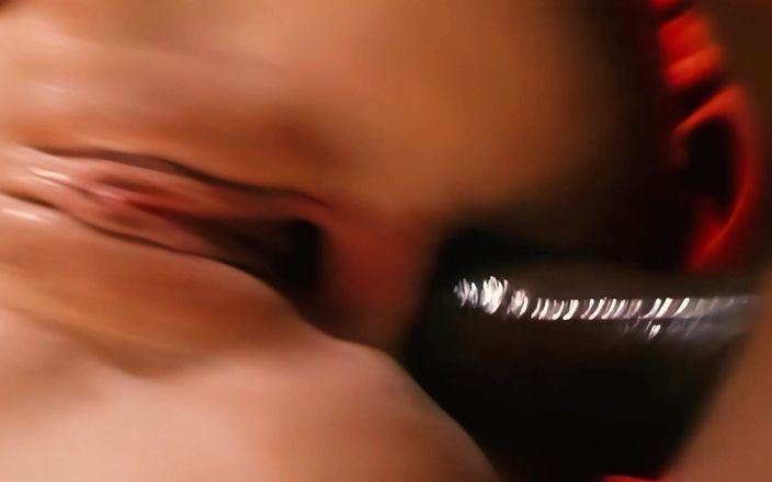 BestPorn85: Aurora Snow își freacă pizda în timp ce este analizată