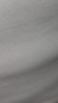 Дружина повія смокче член чоловіка до сперми і облизує сперму до смачного