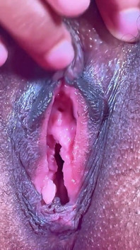 継母はあなたに彼女の正面の体を見せます