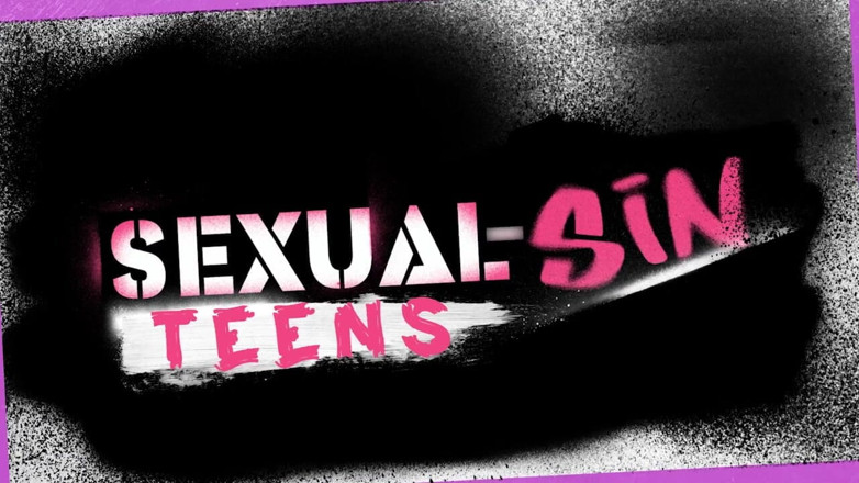 SEXUAL SIN TEENS: Pasangan lesbian pirang remaja mencoba mereka mainan seks baru di...