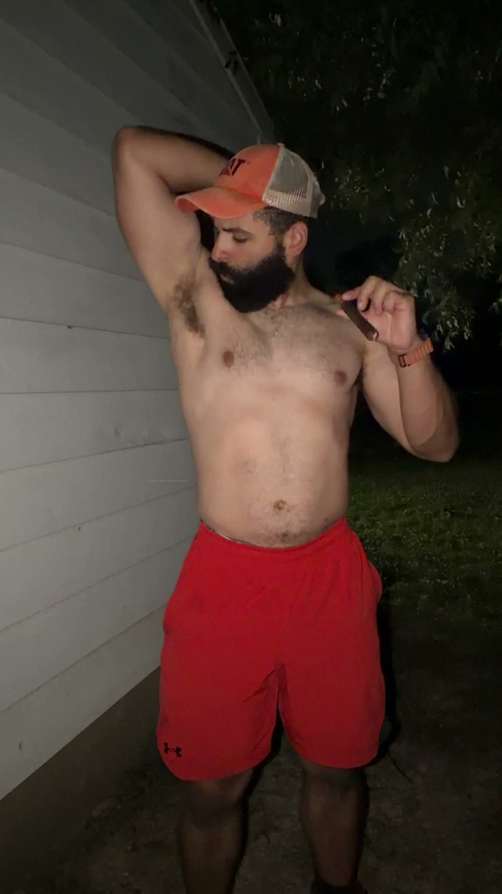 mascbeef95: Muscle Cub Cigar and Cum Outdoors