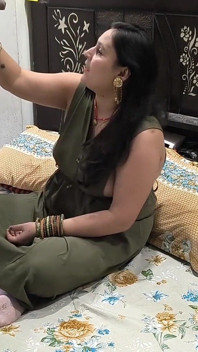 Step Daughter Seduced Her Step Dad to Fuck Her Pink Pussy