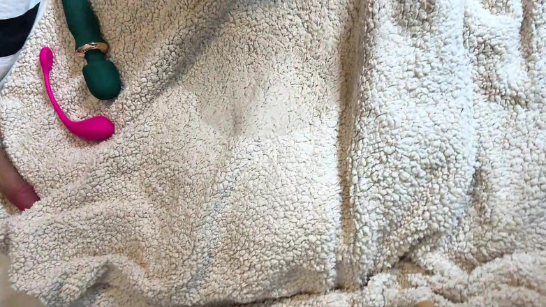 GinnySlayed: 爆炸性的第一次真正潮吹