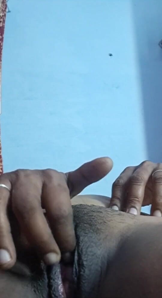 Jayaselvi: Blauwe beha video-oproepservice coimbatore tante
