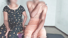 Fuckkkker: Začal šukat kundičku při masírování pasu