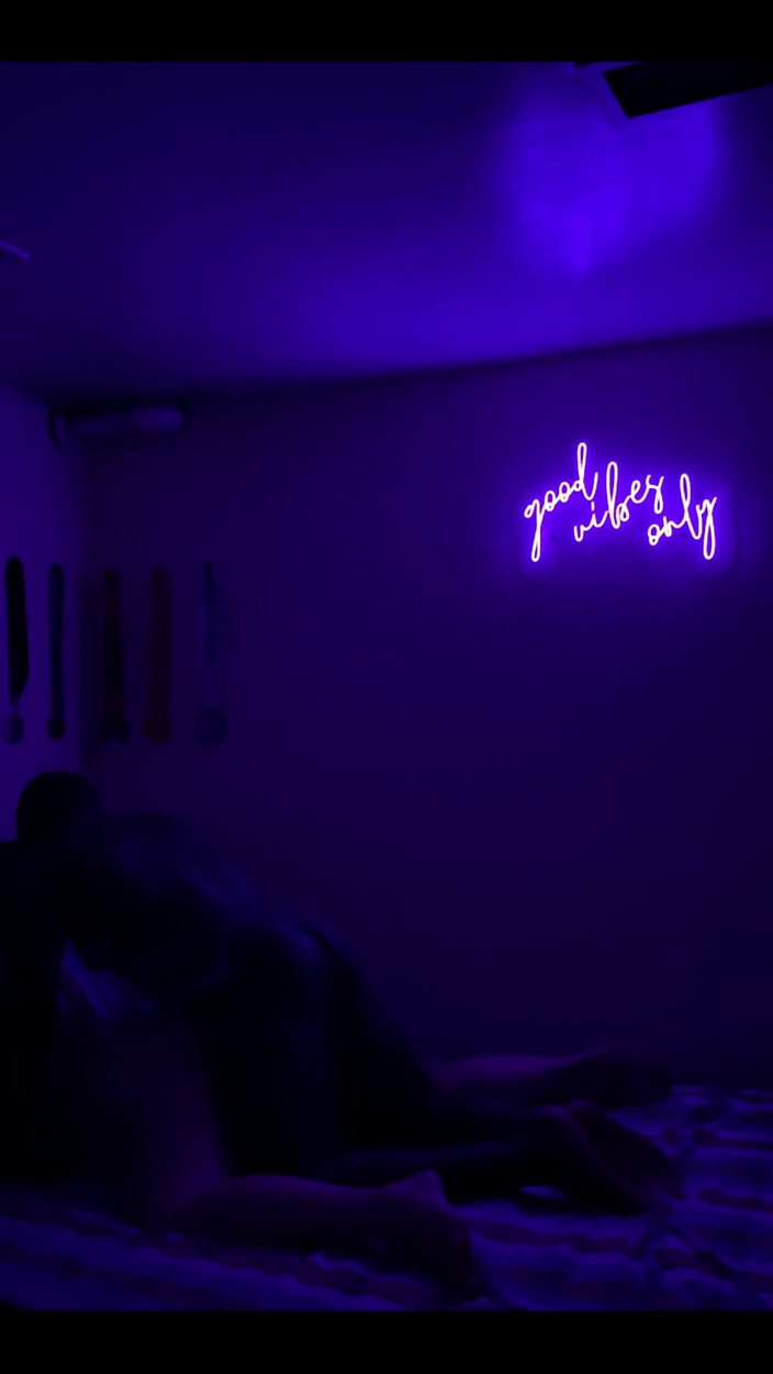 StacXXXs: Лише хороші вібрації