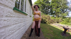 Littlevixen: Princezna Leia Organa v kostýmu otroka se prochází