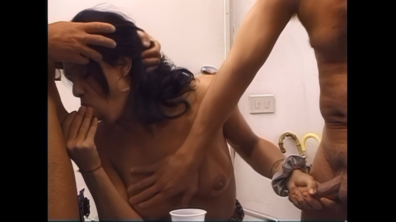 Planet Shemale: Threesome fuck dengan waria