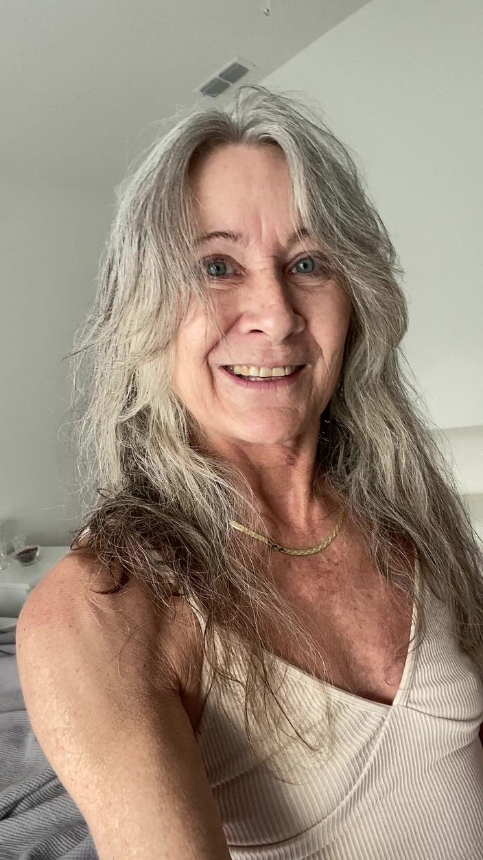 Leilani Lei: Selamat pagi, kalian semua!