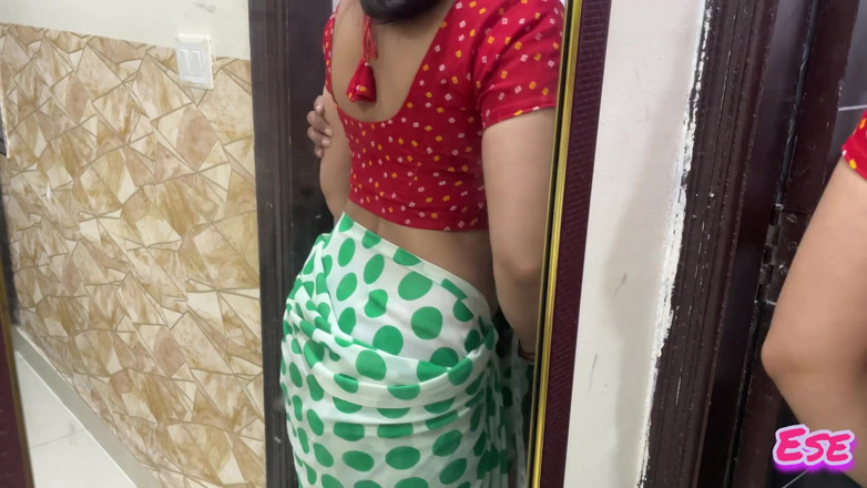 Sammy Sins: Desi Pervert Tailor Fucks Indian Hot Bhabhi in His Shop
