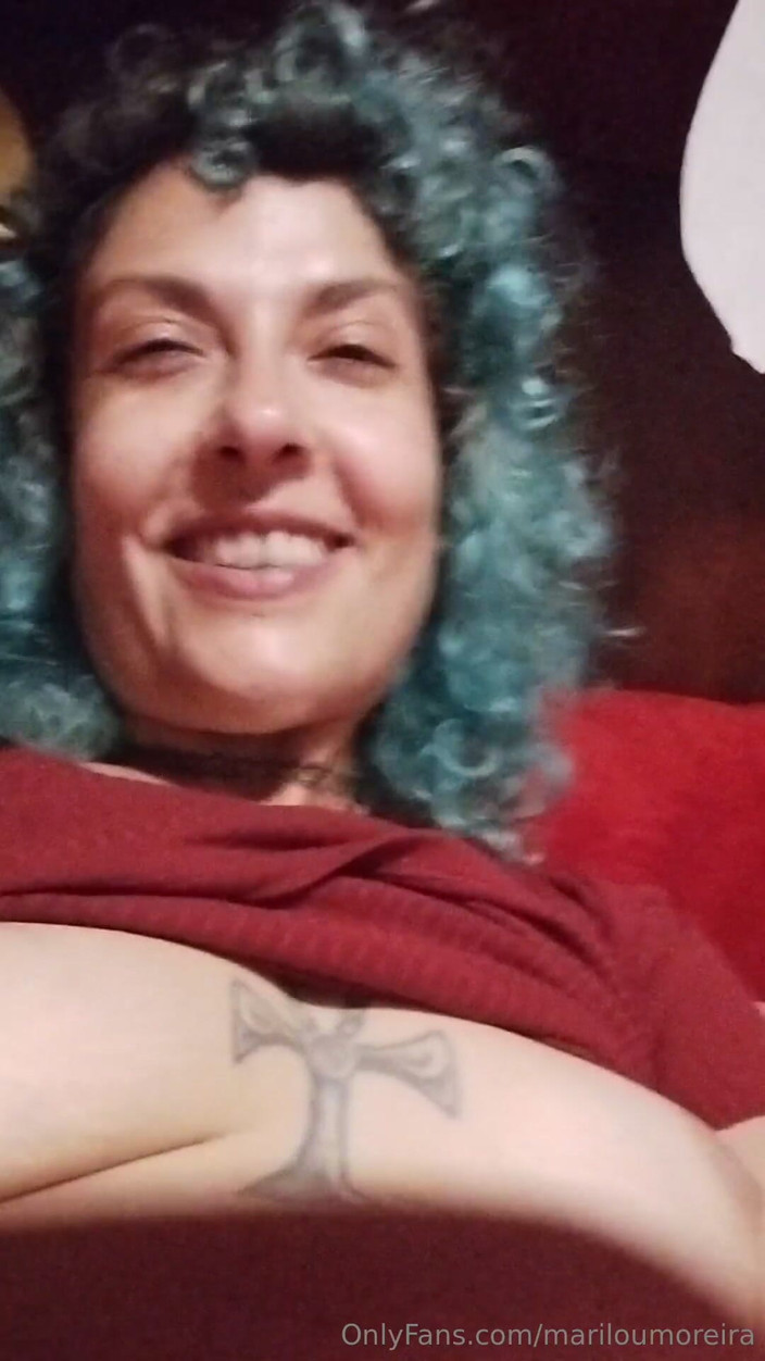 MariLou Moreira: Venha me assistir gozar com meu coelho