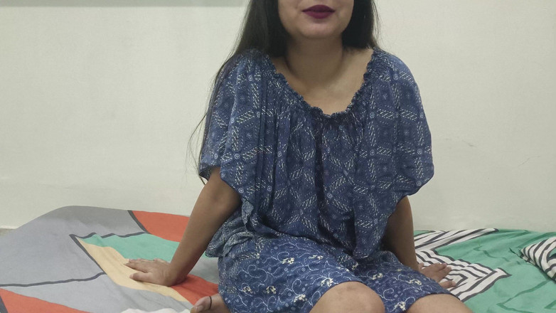 Saarabhabhi6: Saara si cewek sange india lagi asik masturbasi memeknya sendirian -...