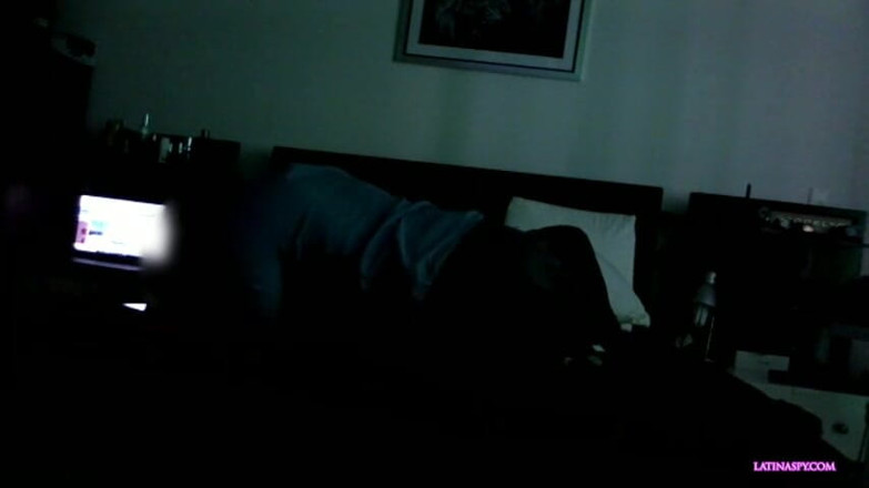 Latinaspy: bevpha mammi ki bedroom men chudaee