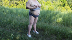 Zona901: Mother-in-law Undressed in the Park and Pisses in Front of...