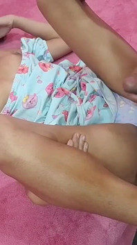 Gorgeous Stepdaughter Seduces Her Stepdad