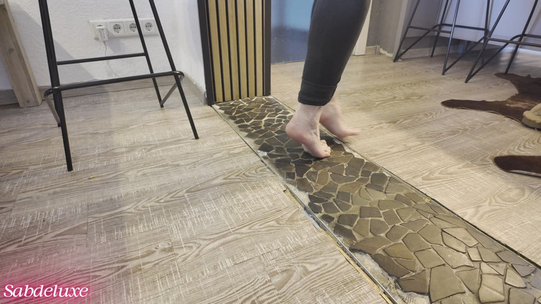 Sabdeluxe: 발끝으로