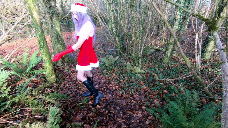 The Midnight Minx: Travestito da babbo natale