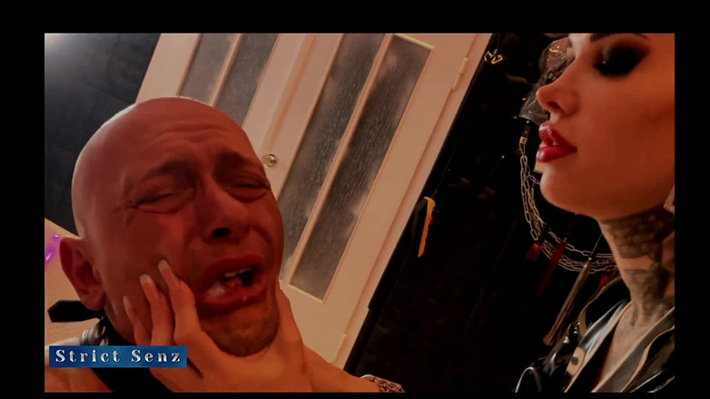 Strict Senz: Senhorita Alessa Milano Dominatrix Alimentando Boquete Por Amante Alemã Em...