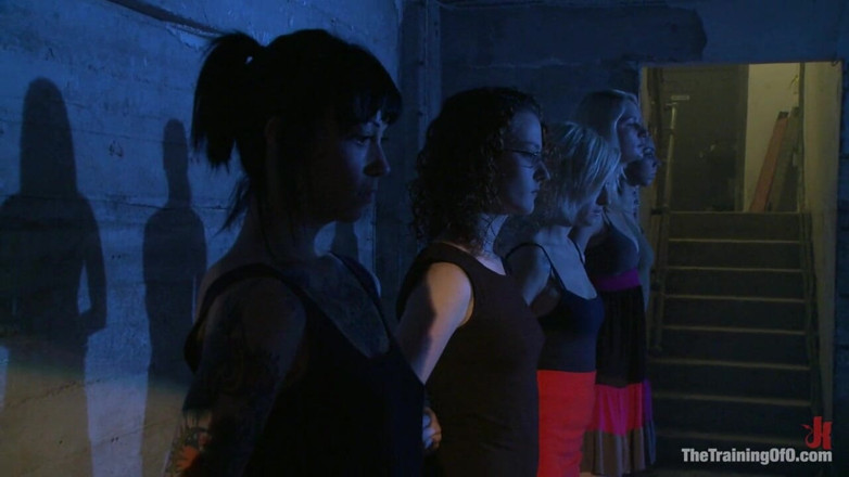 The Training of O by Kink: 7 de febrero, admisión de esclavos