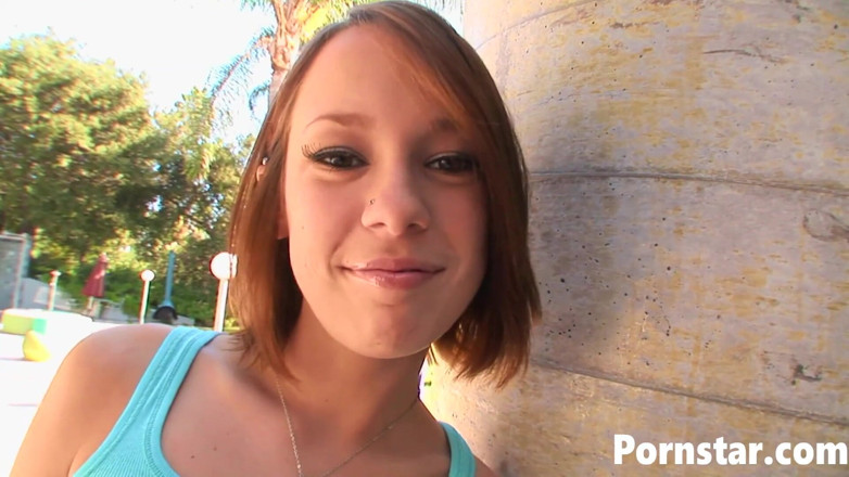 Pornstars: Haley Sweet dengan pepek cantik dikongkek mentah