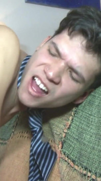 Jock Twink địt một cậu bé đại học nóng bỏng
