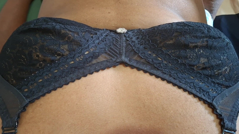 Teena New: Bystiga MILF styvmamma naturliga stora BRÖST