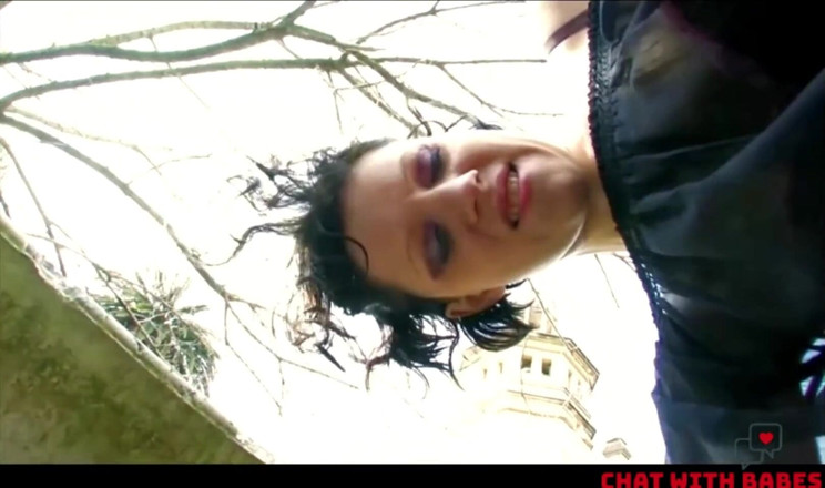 CBD Media: Drobna euro studentka ssie i jedzie kutasa nauczyciela