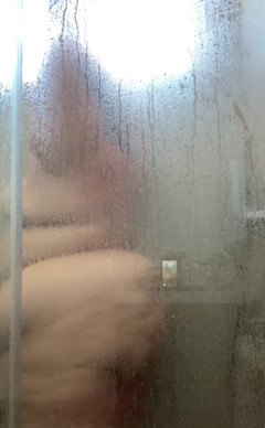 Kayla Peach studios: SSBBW sprcha