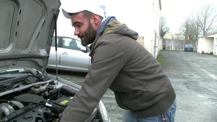 Raw French Bad boys: Twink knullad av hetero pojke nyfiken