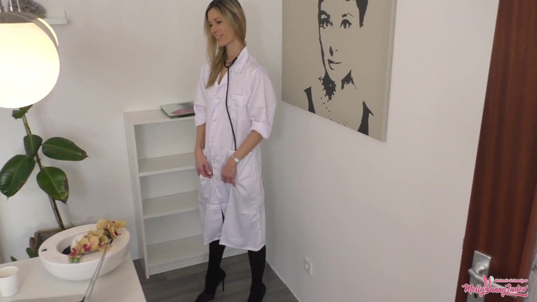 Mellybunnyluder: The sperm bank nurse pumped full instead of the sample...