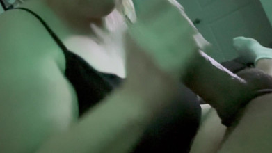 HisSlutyWife: Kvällen före jul med en slampa i huset