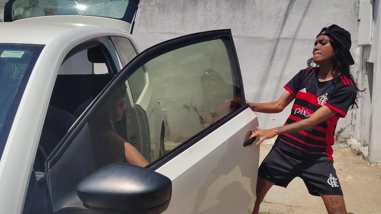 Tiffany Montavani: Os Irmãos Jogando Futebol Acabou Numa Foda No Carro