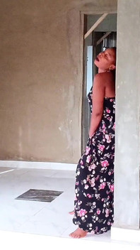 O encanador me fodeu com força em minha nova casa parte 1