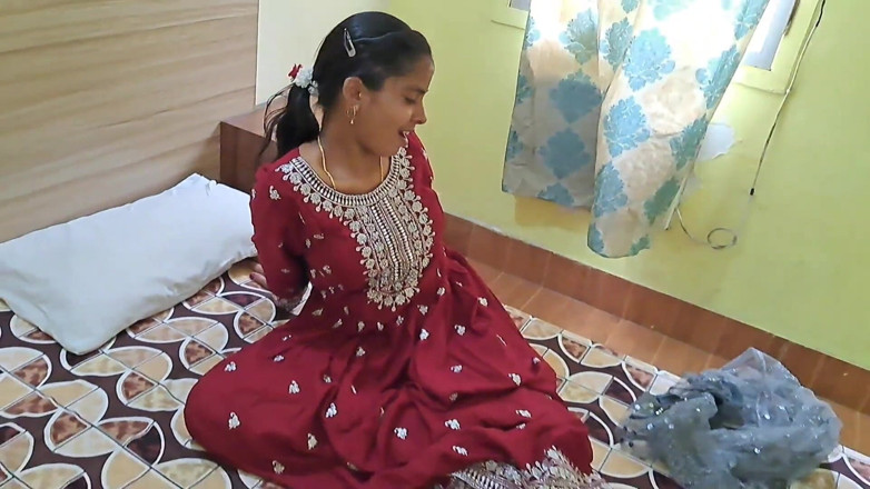 Sonali Sanu: Saya mengongkek kali pertama teman wanita umarri saya video seks...