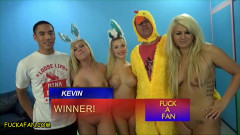 Fuck a Fan: Ngentot penggemar – akuntan Asia kevin ngentot bibi noel, layla price &...
