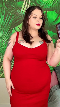 Girlfriend's MILF Shrinks You