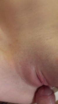 German scout - primo sesso anale per la ragazza con le tette piccole milena devi al pick up il casting scopata