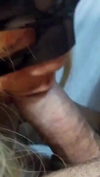 Istri sange memerah susu kontol dua kali