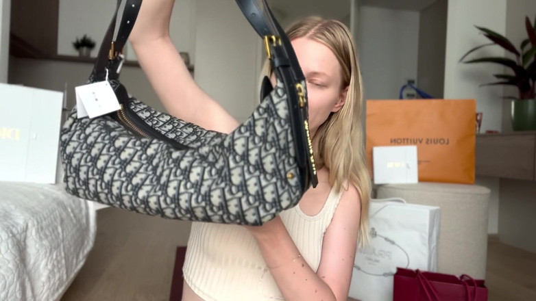 Goddess_Bella_Rae: Findom Luxury Shopping Haul 12k $ Heavy Drain