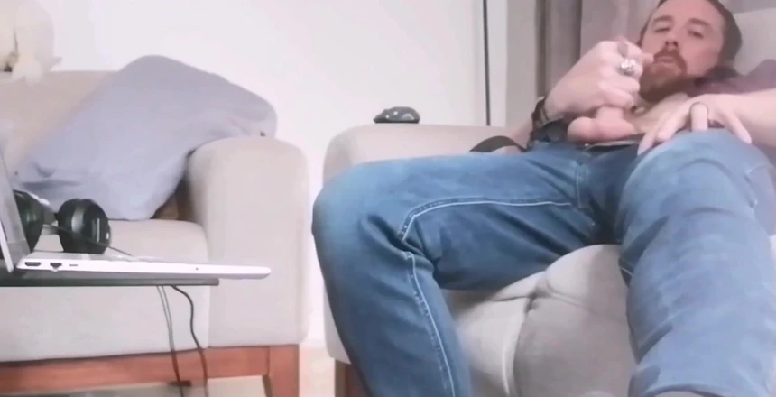 Dirty Talking Guy: I love that you're watching me getting off