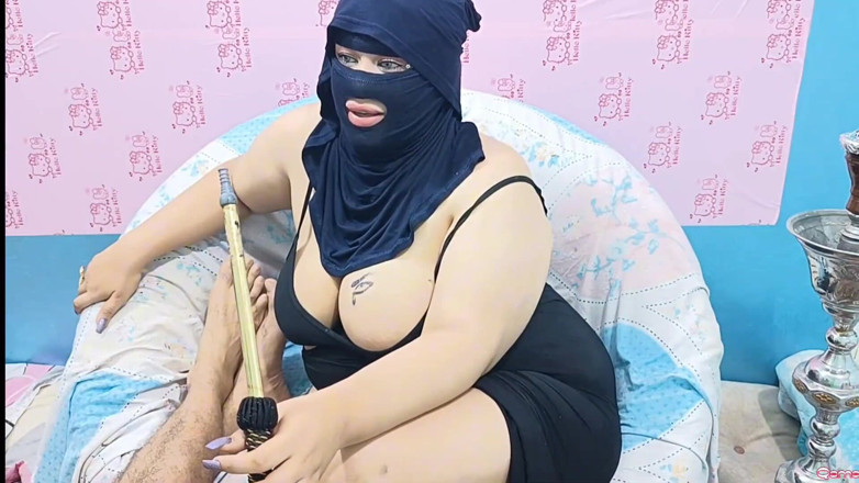 moonx: Ik heb seks met mijn sletterige schoonmoeder in haar grote...