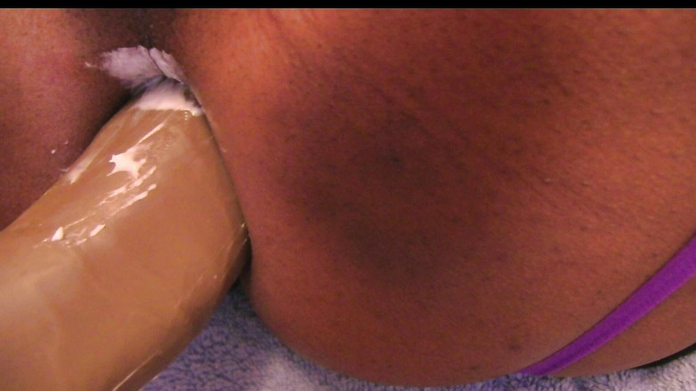 Ms300 Sarazia Exotic: Šťavnatý zadek s čokoládovým robertkem