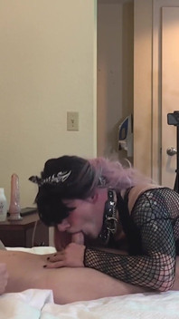 Goth Banci Jade Madison deepthroating batang - kompilasi 5