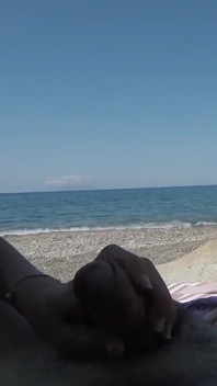 Exhibitionist Outdoor Amateur Girl Sucks Big Cock on Nudity Beach to Viewer with Cum