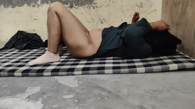 MHM: Sesso veloce hardcore sul pavimento