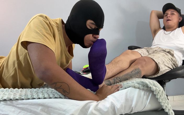 Tomas Styl: Bicht lutscht meine füße und socken