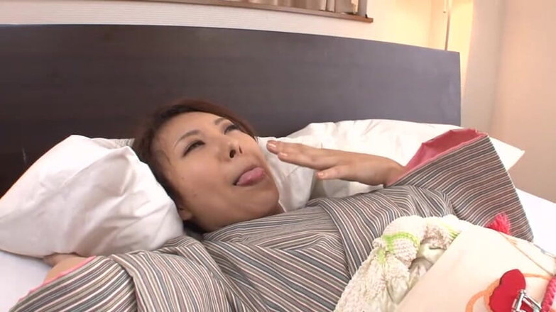 Javmango: Nadeshiko che ama il creampie a pelle