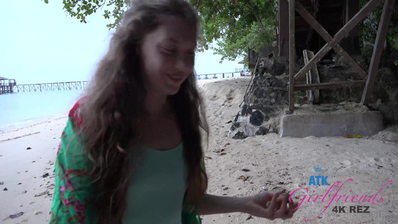 ATK Fans (Girlfriends): Virtueller urlaub Tioman Island nach Singapur Elena Koshka